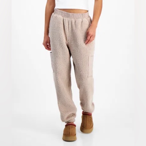 Hippie Rose Pants - Juniors Sherpa Sweatpants